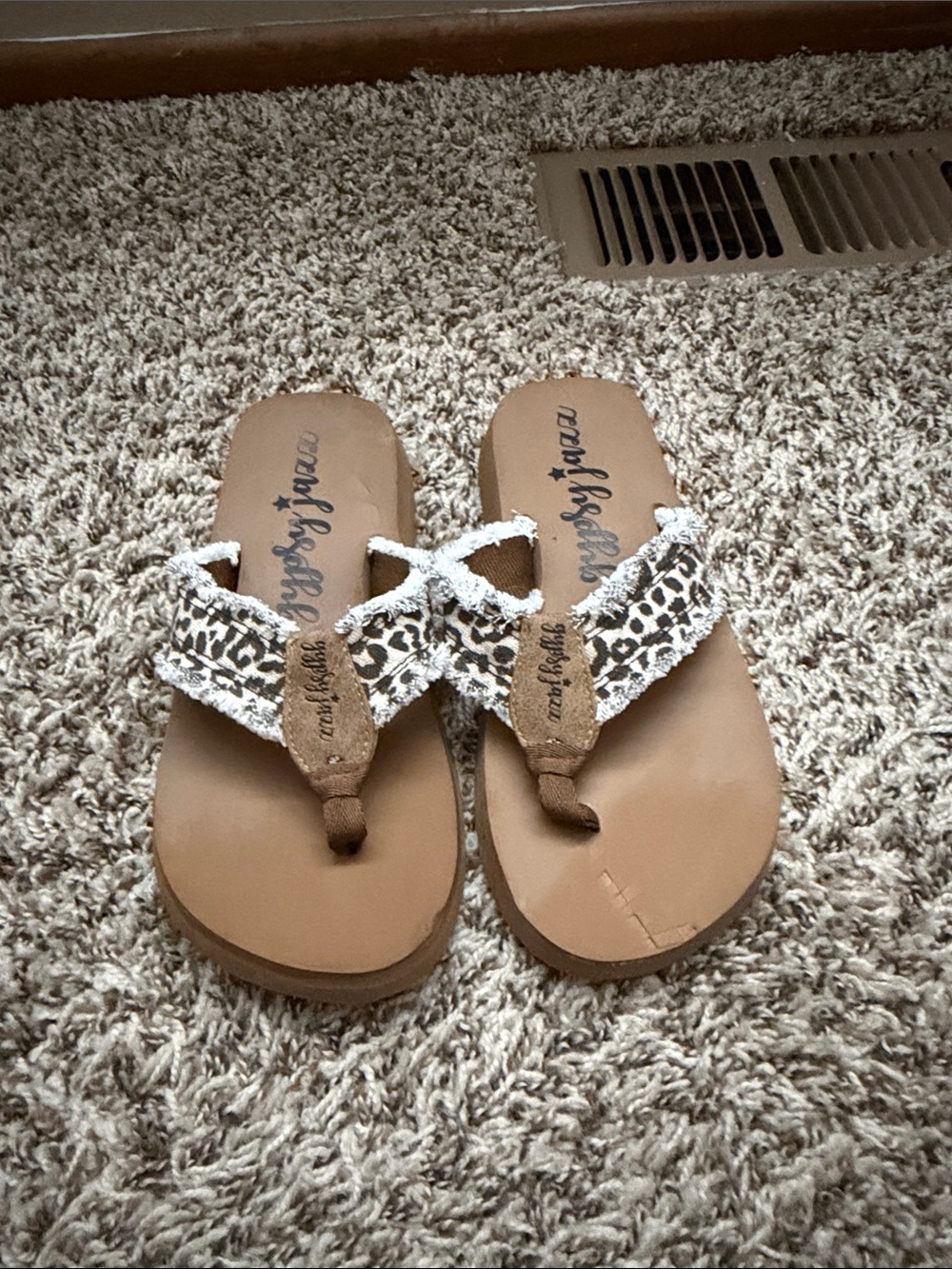 Gypsy Jazz Tan Brown Leopard-Print Flip Flop Sandals